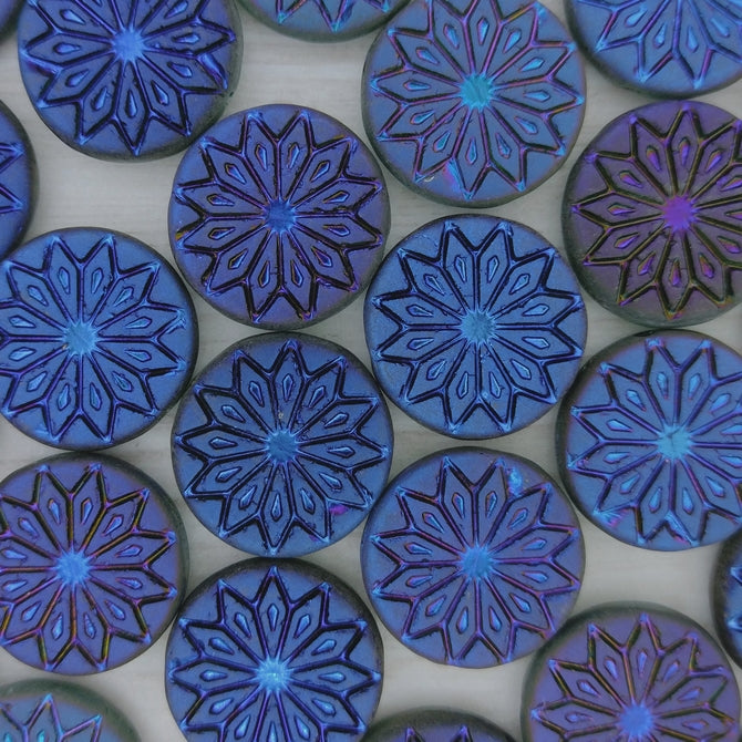 Pair of 18mm Origami flowers in Matt Dark Green with Blue/Purple Lustre