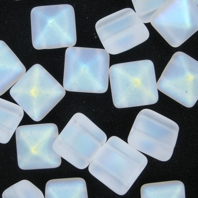 2 x 12mm pyramids in Matt Crystal AB