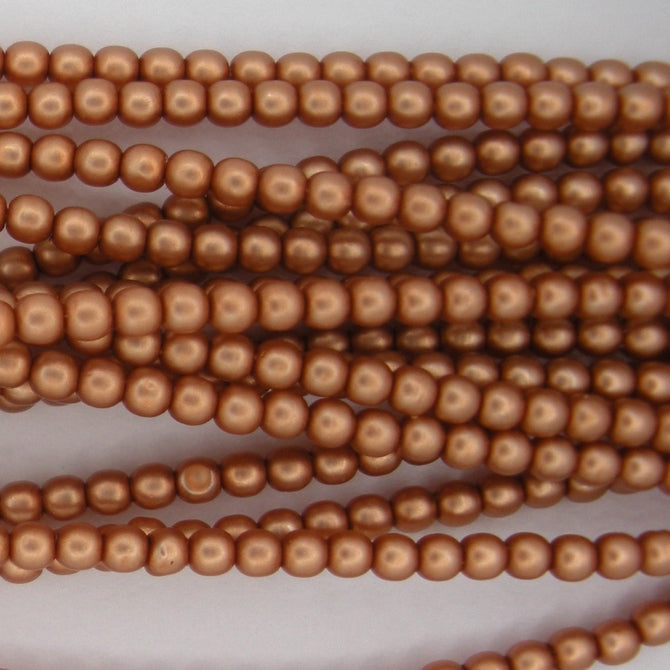 150 x 2mm round pearls in Tawny Satin