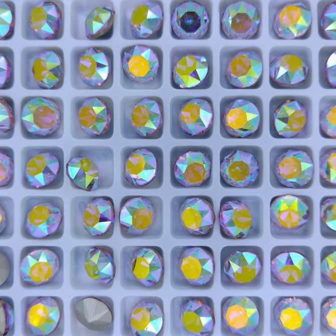 8mm chaton in Light Amethyst AB (Aurora)