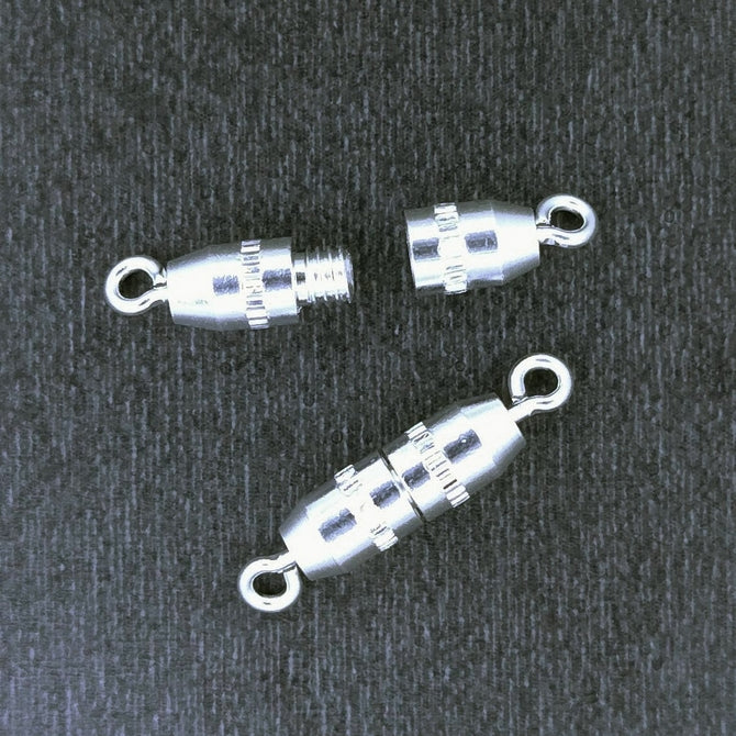 2 x Barrel clasps in Silver (UK Production)
