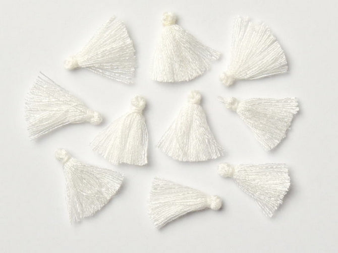 Pair of 1.7cm Cotton tassels in White