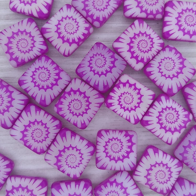 5 x 12mm square beads in Neon Dark Purple with laser etched shell