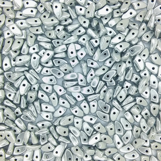 50 x CzechMate prongs in Matt Metallic Silver