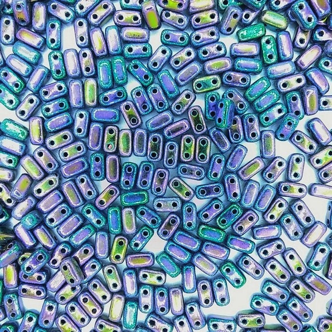 50 x CzechMate bricks in Purple Iris