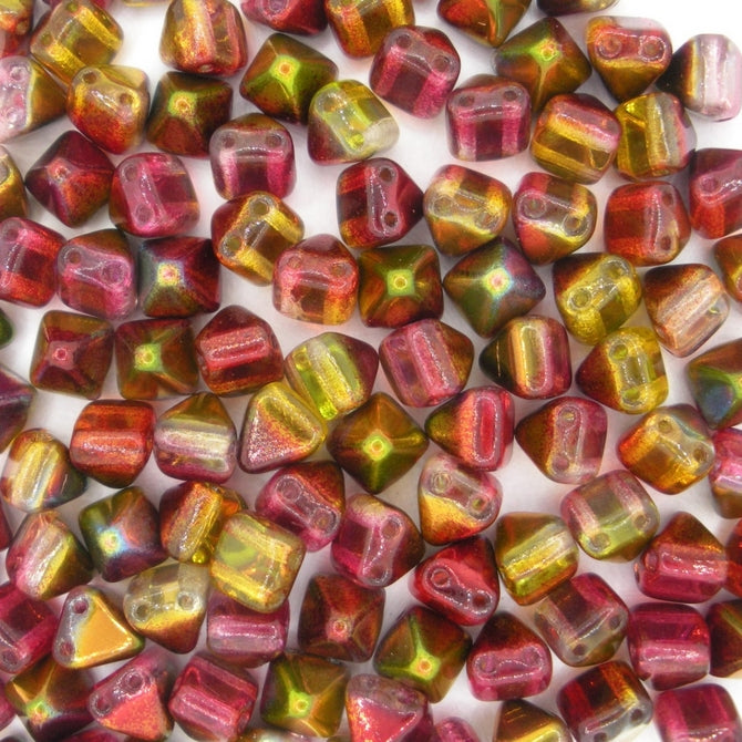 10 x 6mm pyramids in Magic Apple