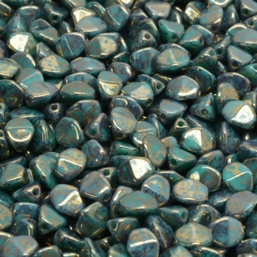 50 x pinch beads in Jade Terracotta (3x5mm)