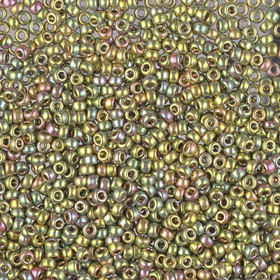 1986 - 2g Size 11/0 Miyuki seed beads in 24kt Green Gold Iris
