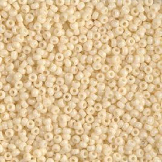 0492 - 5g Size 15/0 Miyuki seed beads in Opaque Dark Cream