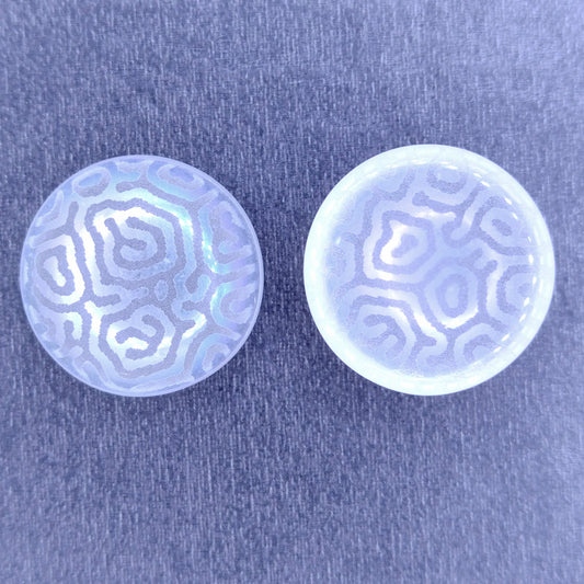 18mm Flatback Cabochon in Crystal with Fingerprints design