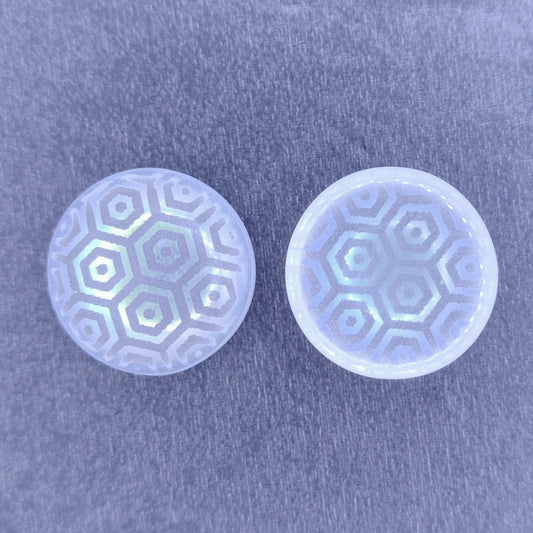 18mm Flatback Cabochon in Crystal with Hexagon