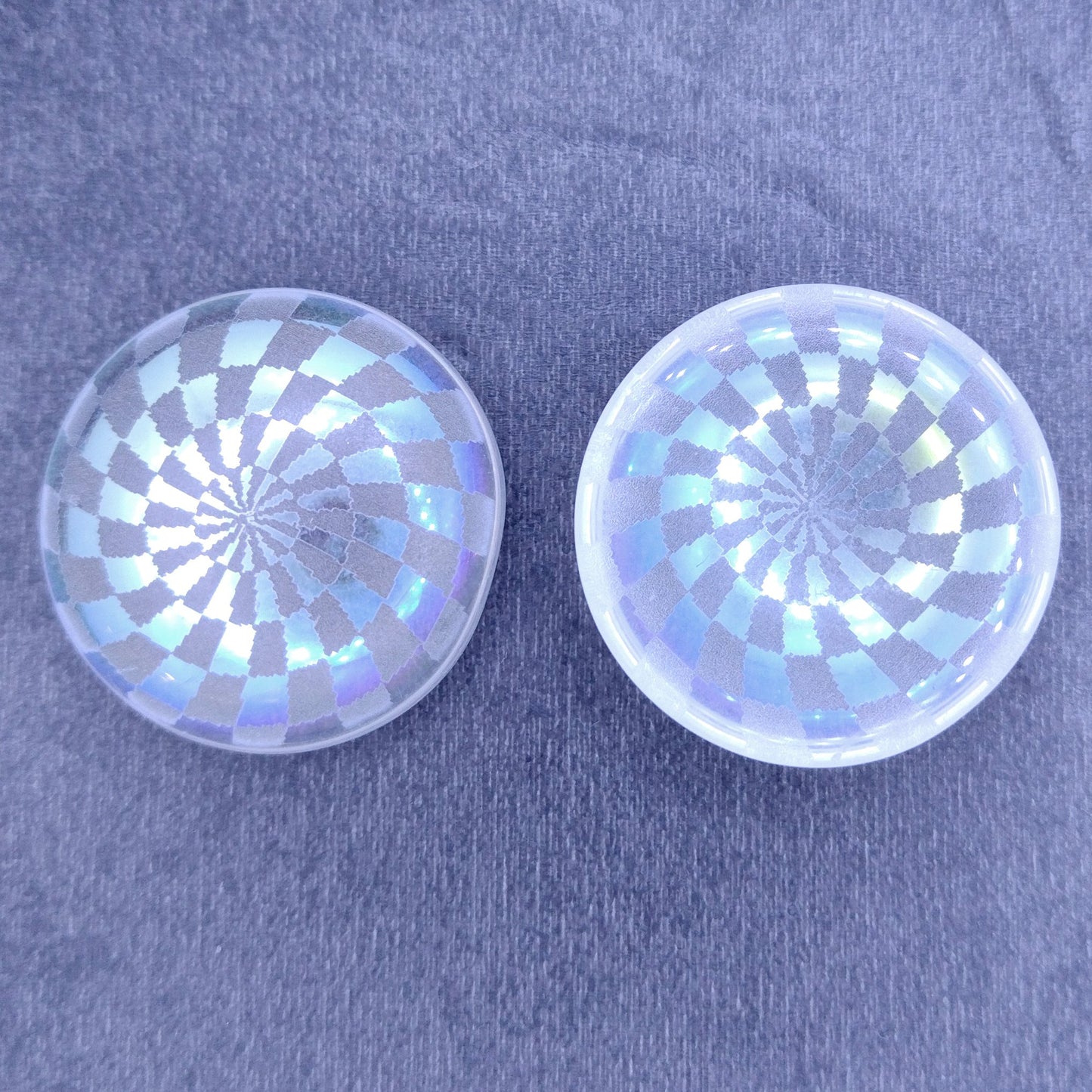 25mm Flatback Cabochon in Crystal with Chessboard