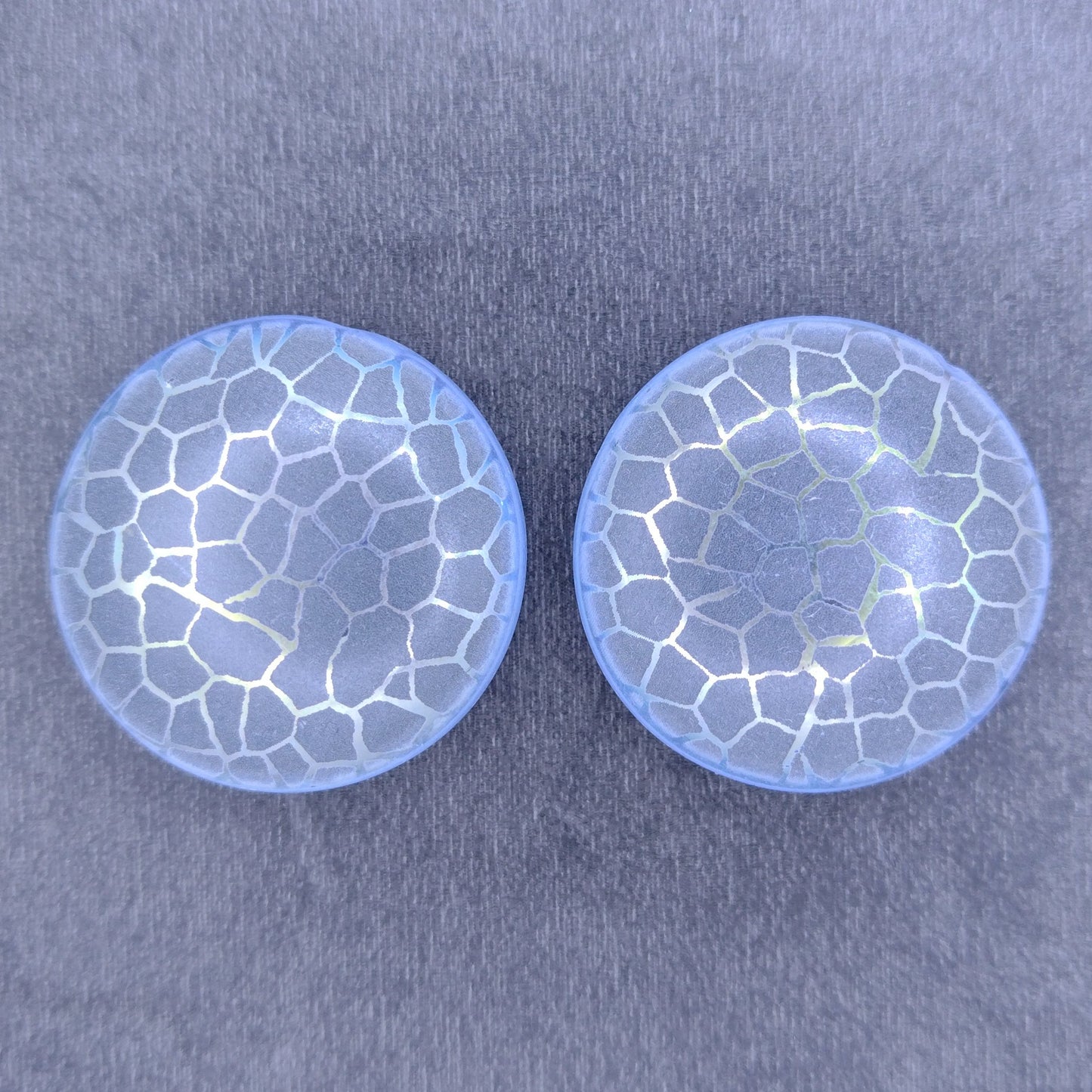 25mm Flatback Cabochon in Light Blue with Giraffe