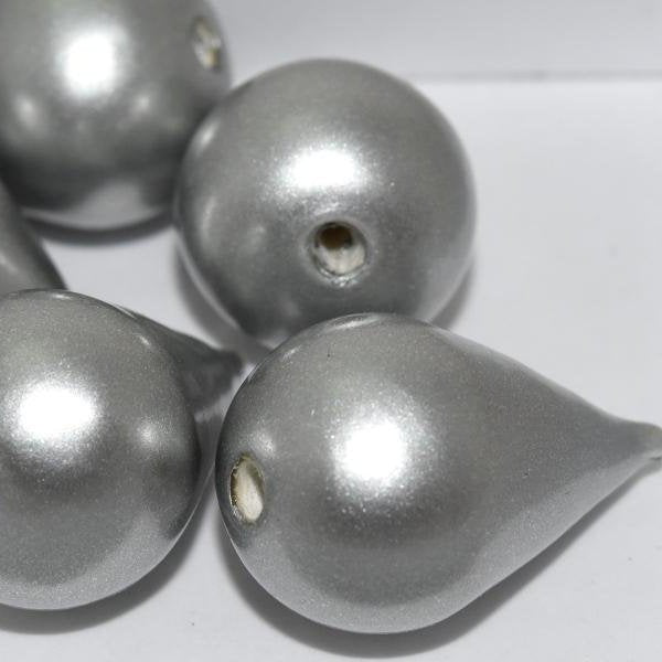 002 - Paper Mache drop bead in Silver (27x18mm)
