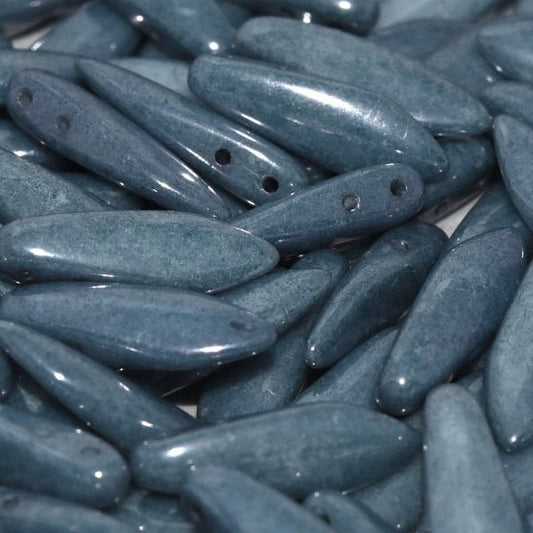 10 x two hole daggers in Chalk White/Baby Blue Lustre (5x16mm)