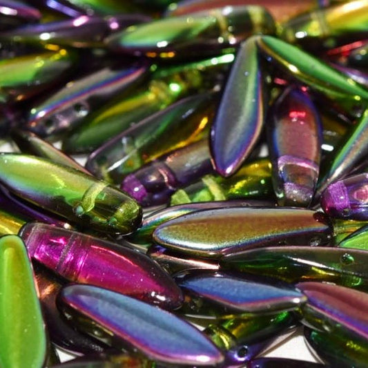 10 x two hole daggers in Magic Orchid (5x16mm)