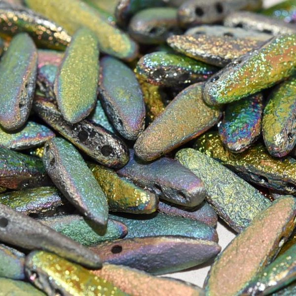 10 x two hole daggers in Etched Full Vitrail (5x16mm)