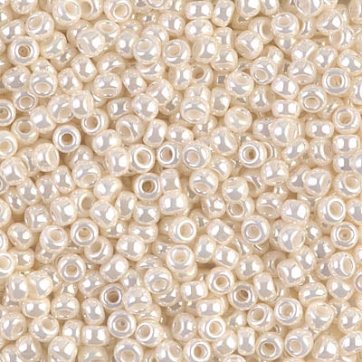 0592 - 50g Size 8/0 Miyuki seed beads in Antique Ivory Ceylon