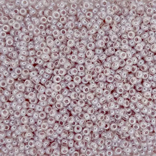 0542 - 10g Size 11/0 Miyuki seed beads in Light Mauve Ceylon