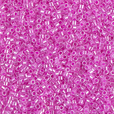 DB0247 - 5g Size 11/0 delicas in Hot Pink Ceylon