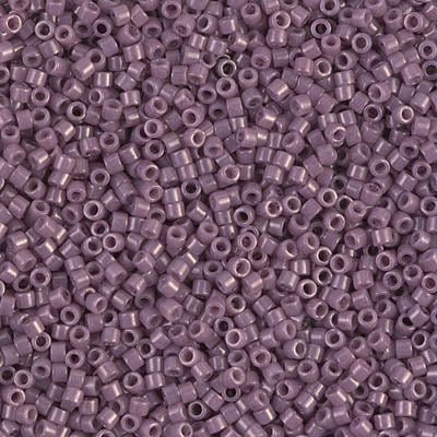 DB0265 - 5g Size 11/0 delicas in Opaque Mauve Lustre