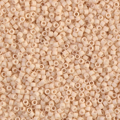 DB0353 - 1g Size 11/0 delicas in Matt Dark Cream