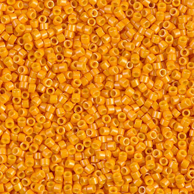 DB0651 - 5g Size 11/0 delicas in Opaque Squash