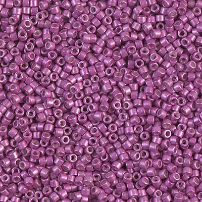 DB1184 - 5g Size 11/0 delicas in Galvanised SF Magenta