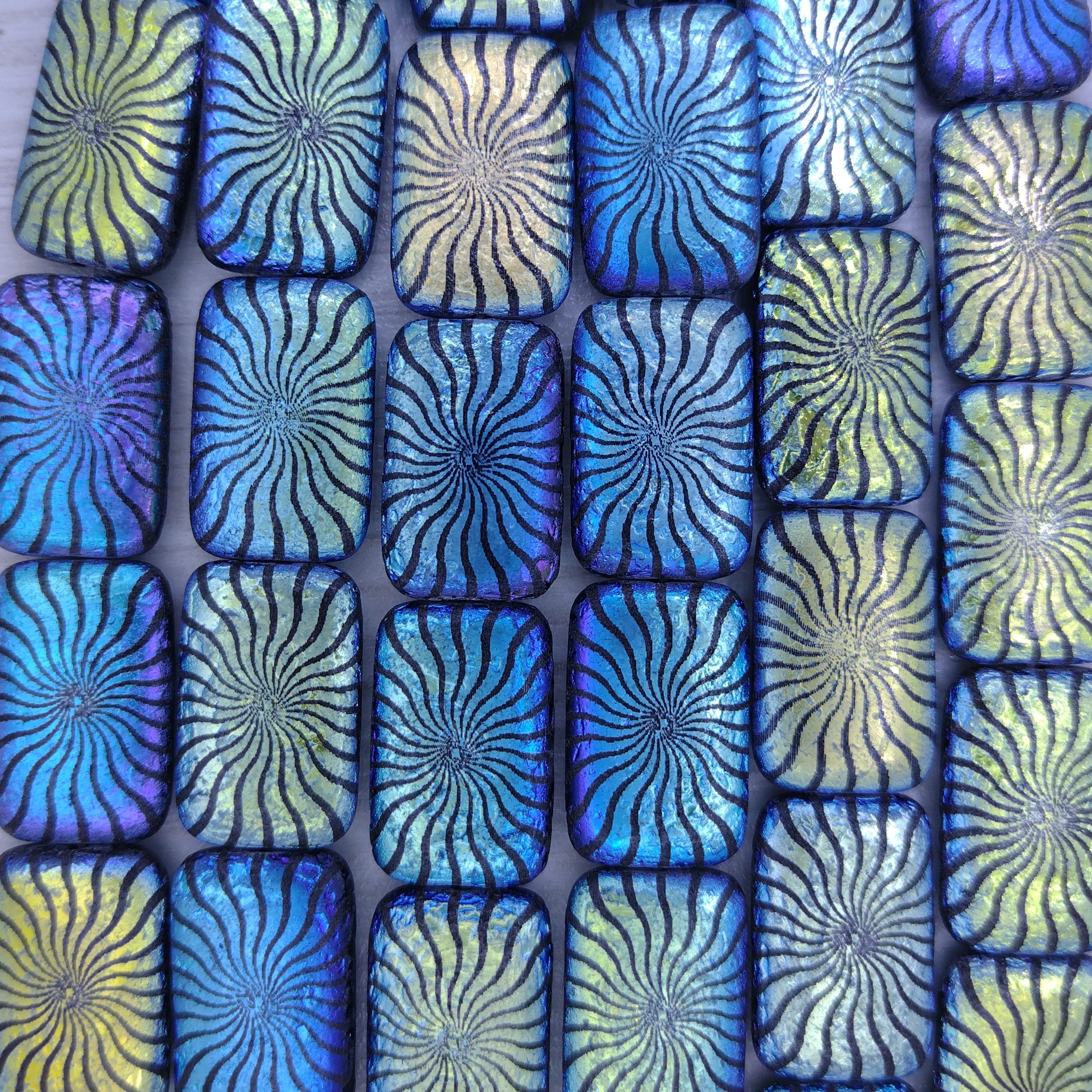 6 x rectangular beads in etched Black with Starburst design (18x12mm ...