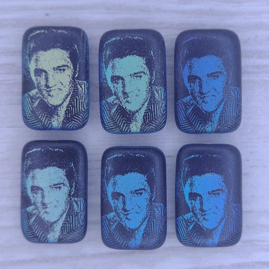 4 x rectangular beads in Matt Black with Elvis (18x12mm)