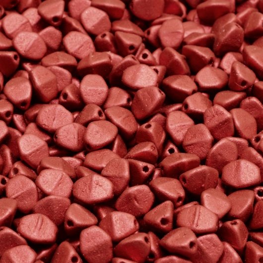 50 x pinch beads in Lava Red