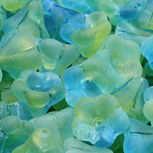 5 x Bell Flowers in Matt Turquoise and Green (11x13mm)