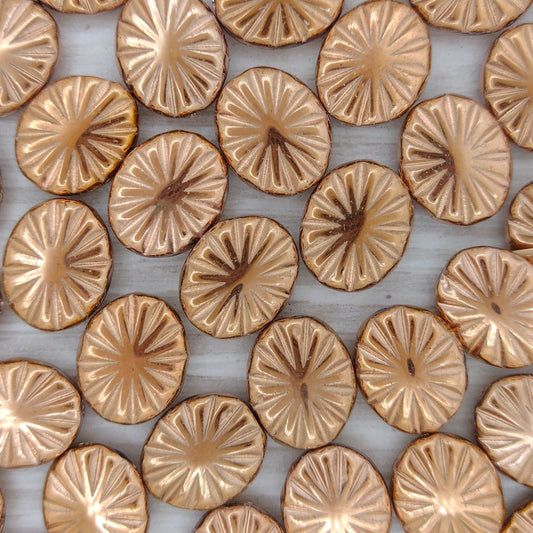 10 x flat ovals in Full Capri Gold (14x12mm)