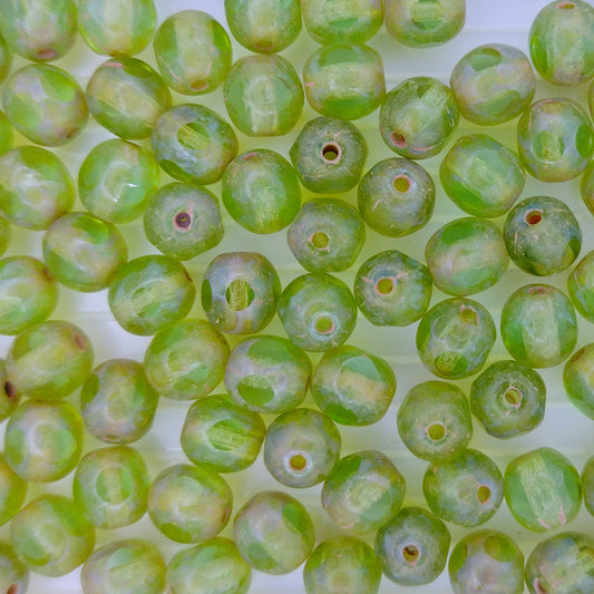 10 x 6mm beads in Light Peridot Picasso with 5 cuts