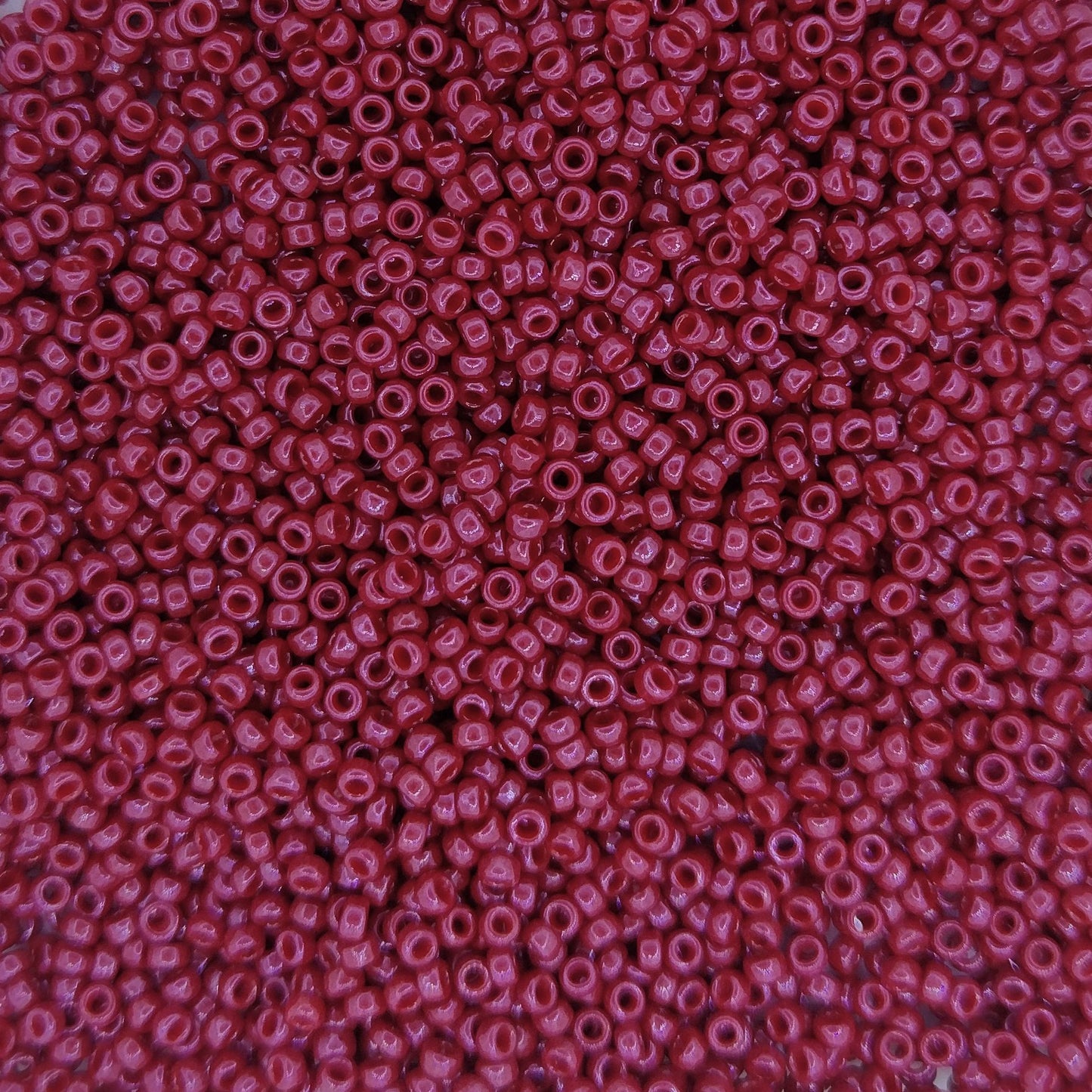 1464 - 5g Size 15/0 Miyuki seed beads in Opaque Maroon