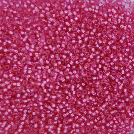 4266 - 25g Size 15/0 Miyuki seed beads in Duracoat Silver lined Hibiscus