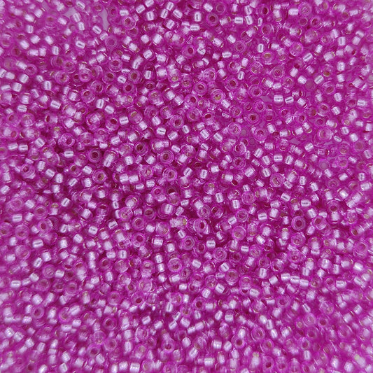 4267 - 25g Size 15/0 Miyuki seed beads in Duracoat Silver lined Pink Parfait