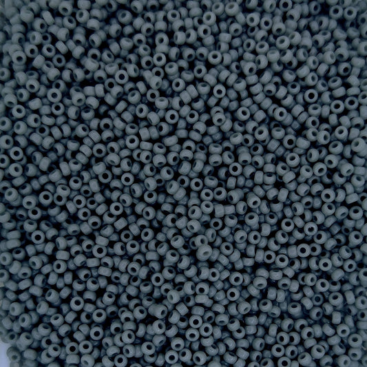 0499 - 5g Size 15/0 Miyuki seed beads in Opaque Falcon Grey