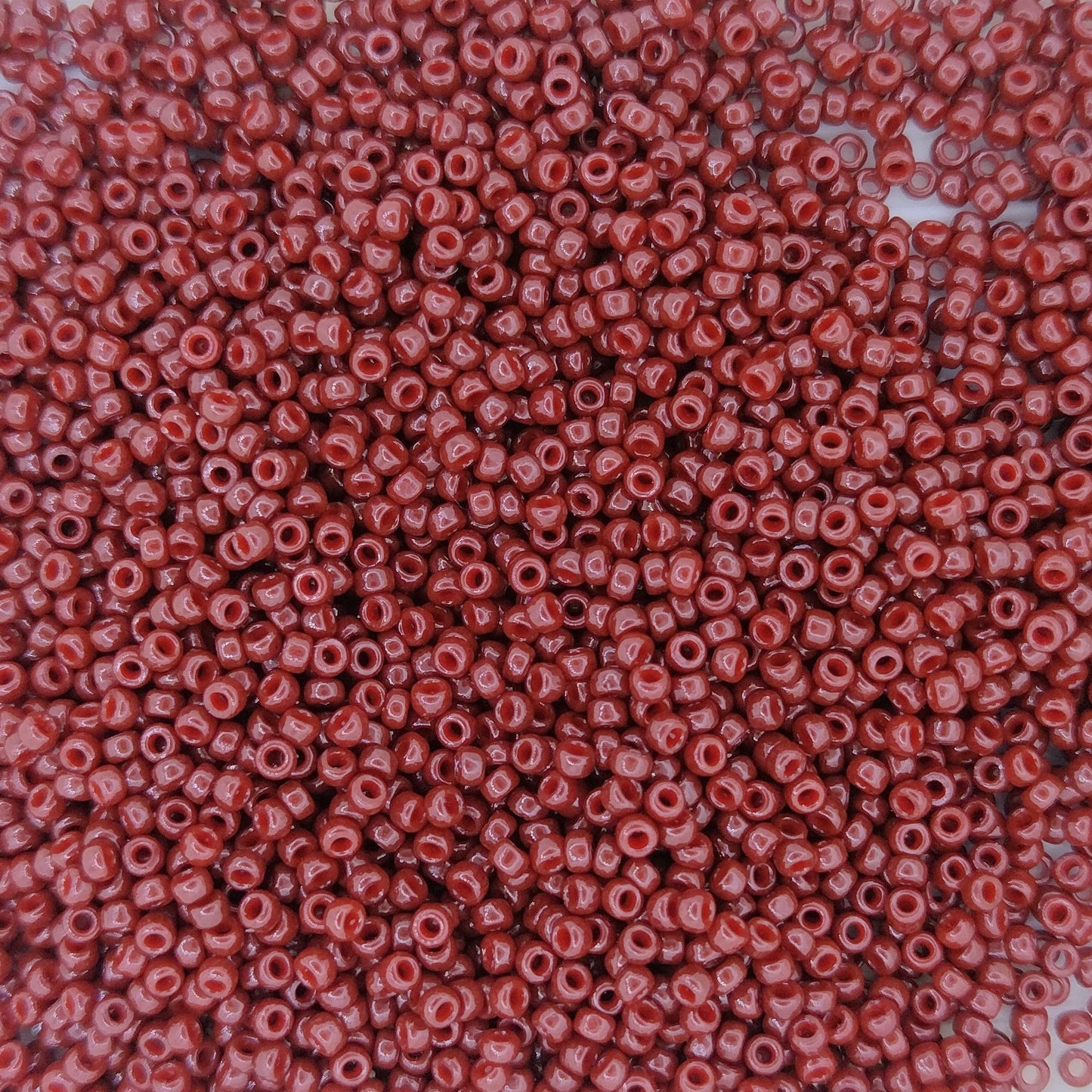 4470 - 5g Size 15/0 Miyuki seed beads in Duracoat Opaque Brick