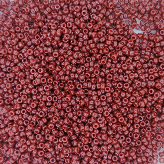 4470 - 25g Size 15/0 Miyuki seed beads in Duracoat Opaque Brick
