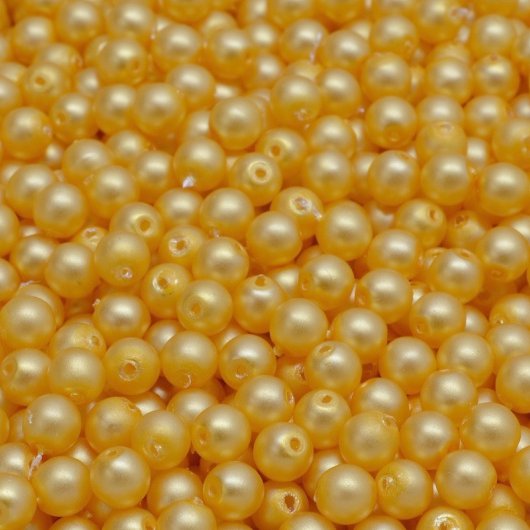 50 x 4mm round pearls in Matt Yellow Gold