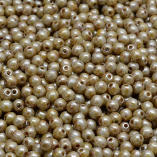 50 x 3mm round beads in Opaque Ivory Picasso