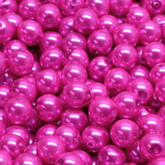 25 x 6mm pearls in Hot Pink