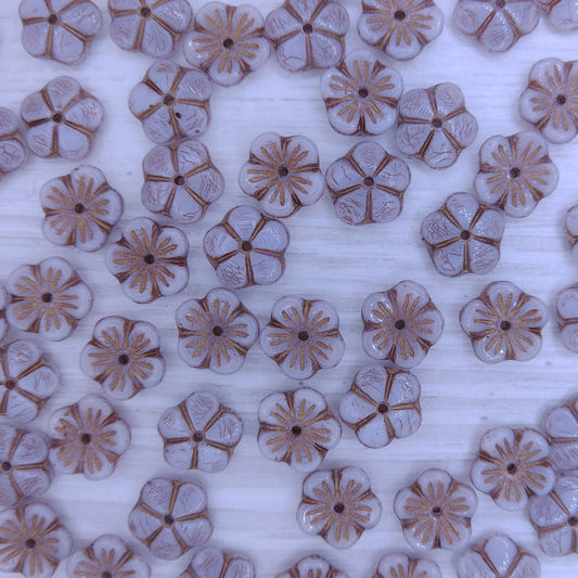 8 x 10mm Apple flowers in Alabaster with Copper