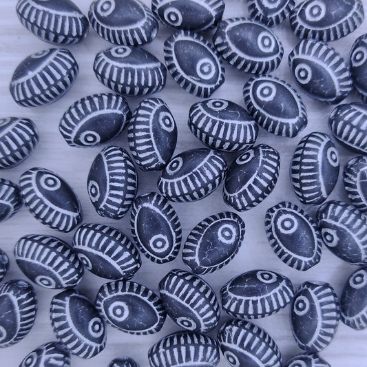 8 x oval Eye beads in Matt Black with Silver (13x9mm)