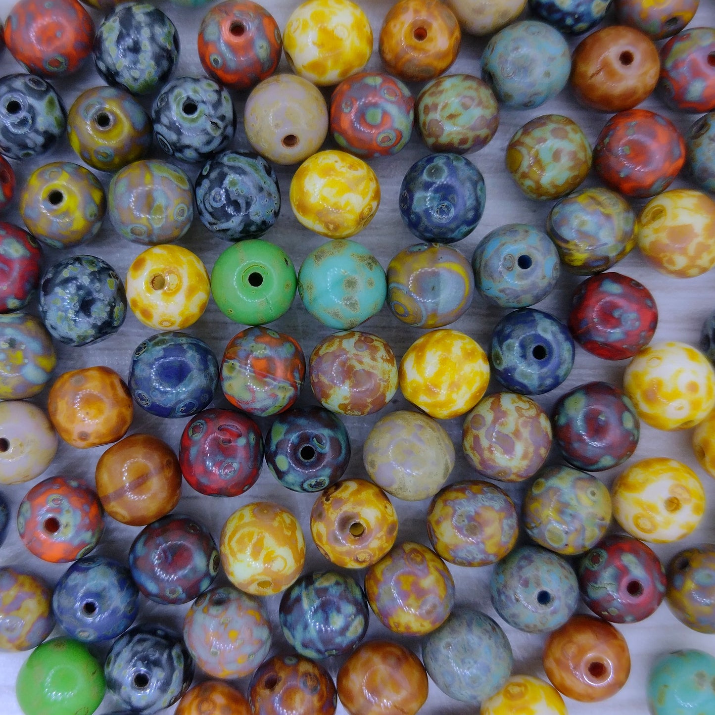 10 x 8mm round beads in Picasso mix