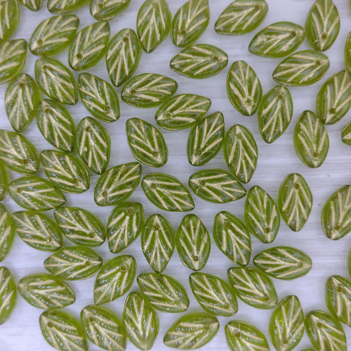 15 x Beech leaves in Olive with Gold (11x7mm)