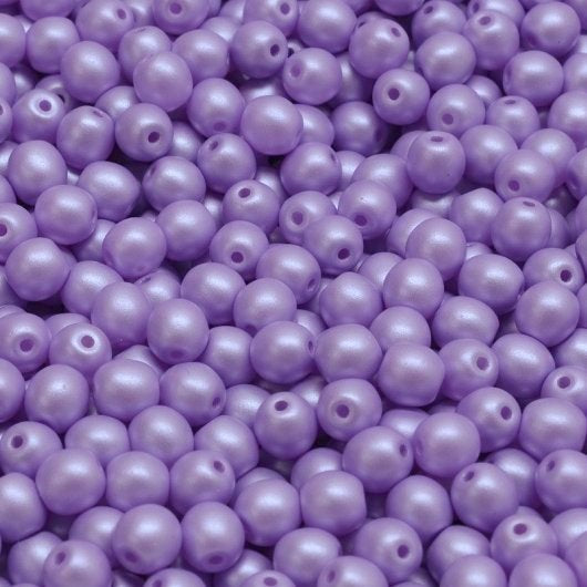 50 x 3mm round beads in Powder Lilac