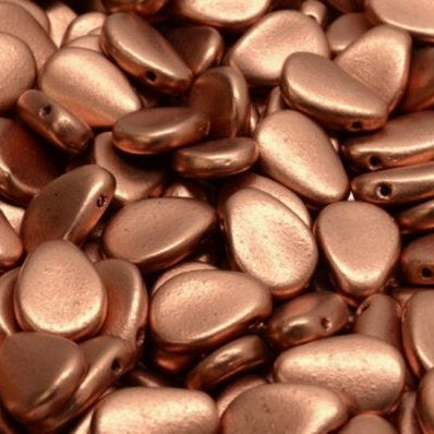 15 x Anemone petals in Camel Gold (11x8mm)