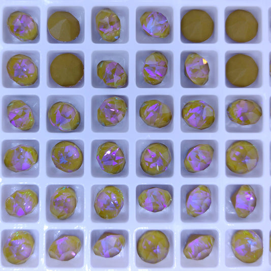 8mm chaton in Crystal Ochre Delite (Aurora)